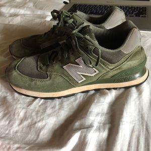 Olive green new balance Sz 9